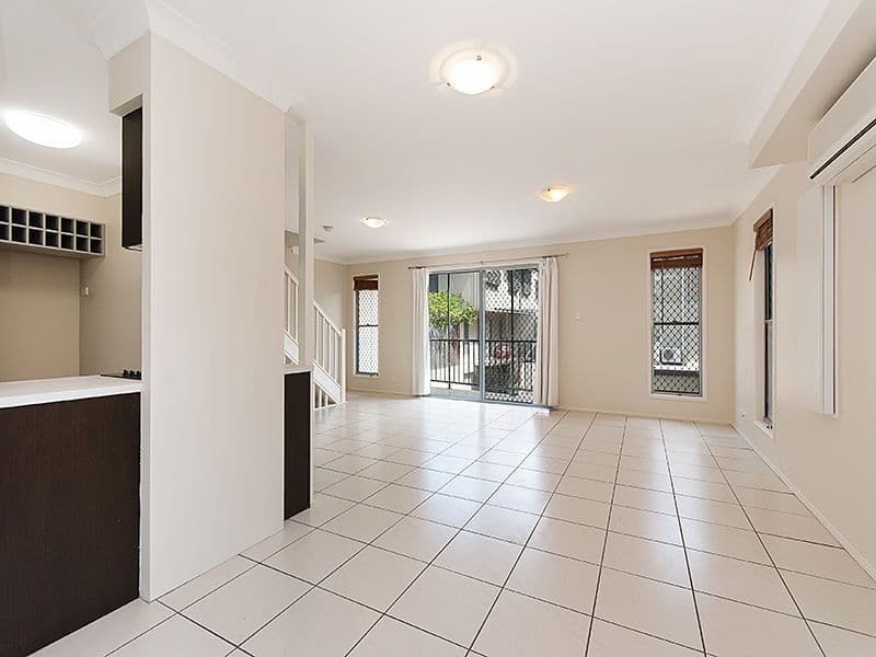 9 Tamworth Street, ANNERLEY QLD 4103, Annerley - Thumbnail 6