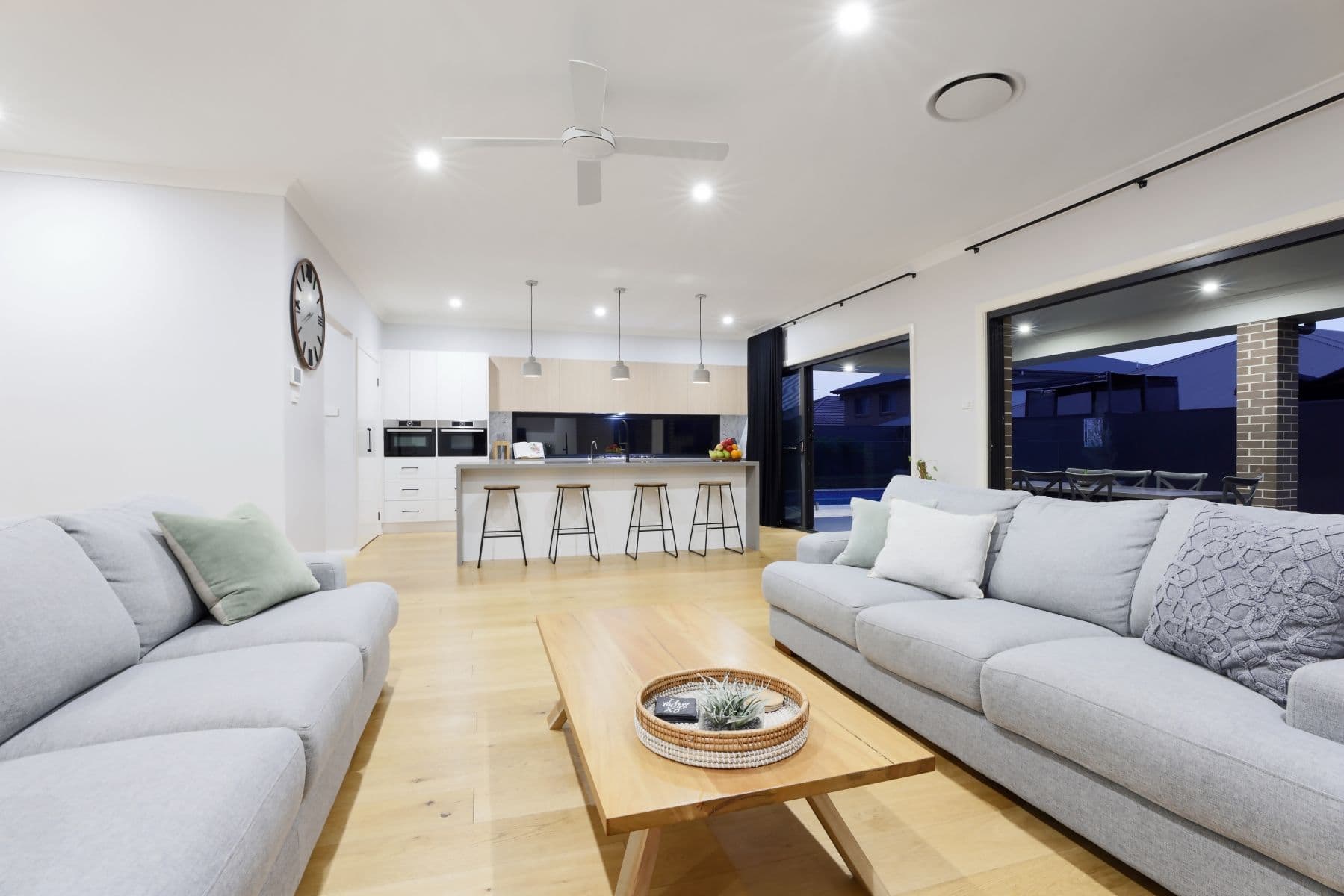 5 Shale Hill Drive, Glenmore Park NSW 2745, Glenmore Park - Thumbnail 4