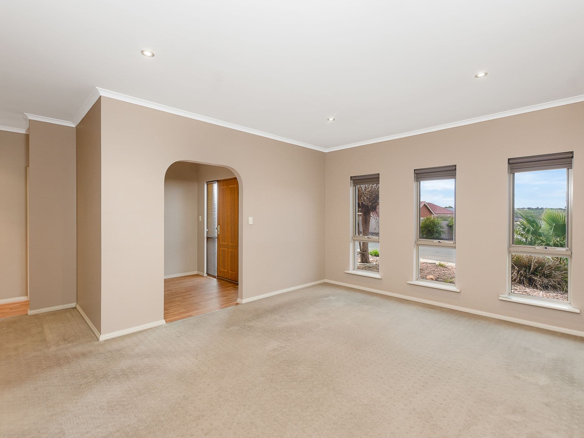 6 Henry Moss Court, Murray Bridge SA 5253, Murray Bridge - Thumbnail 2