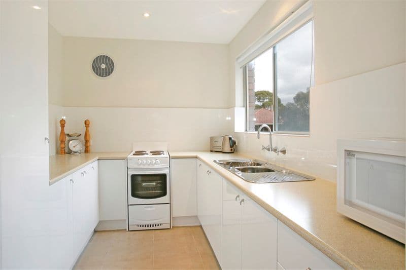 31  Talara Road, GYMEA NSW 2227, Gymea - Thumbnail 4