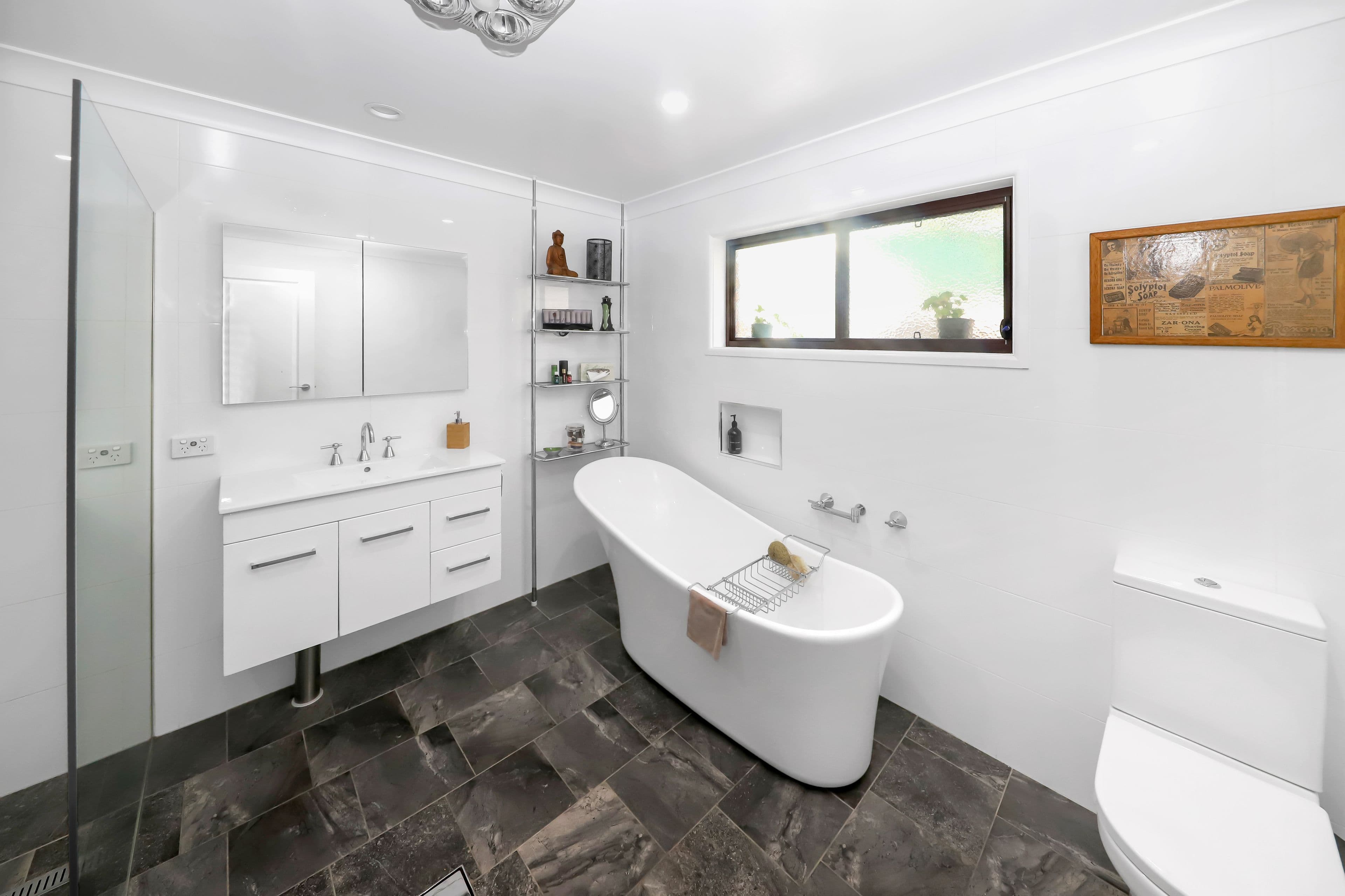 3 Bundara Crescent, Tumut NSW 2720, Tumut - Thumbnail 3
