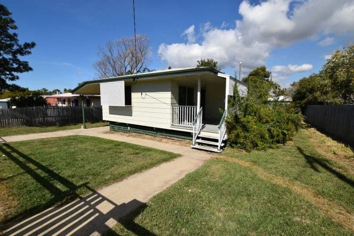 28 Aspland Street, Clinton QLD 4680, Clinton - Thumbnail 2