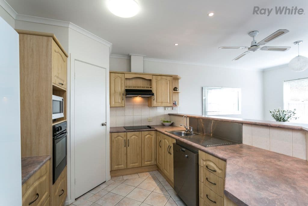 35 Worthing Drive, SHEIDOW PARK SA 5158, Sheidow Park - Thumbnail 4