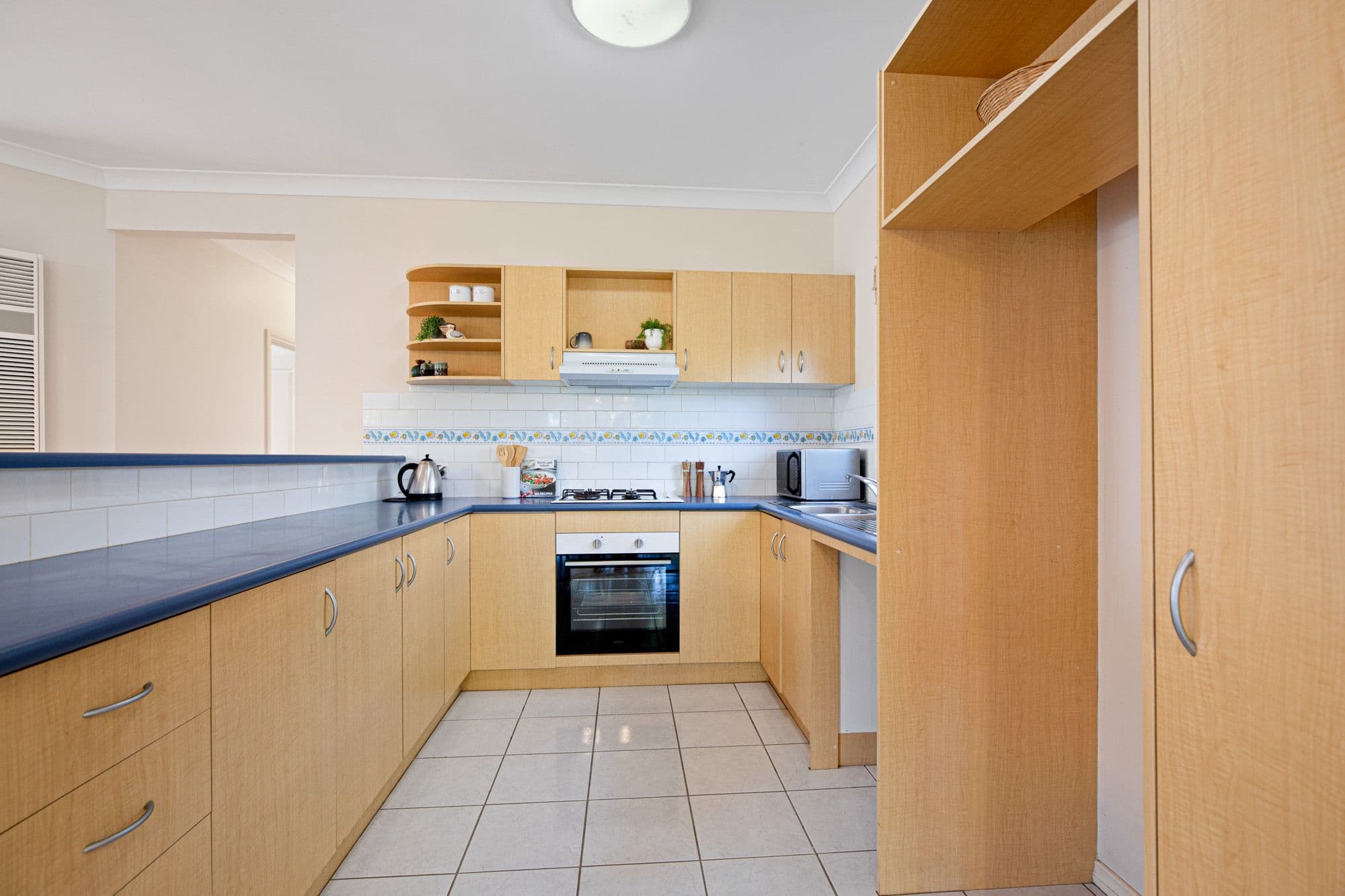 6 Ashridge Court, Wyndham Vale VIC 3024, Wyndham Vale - Thumbnail 2