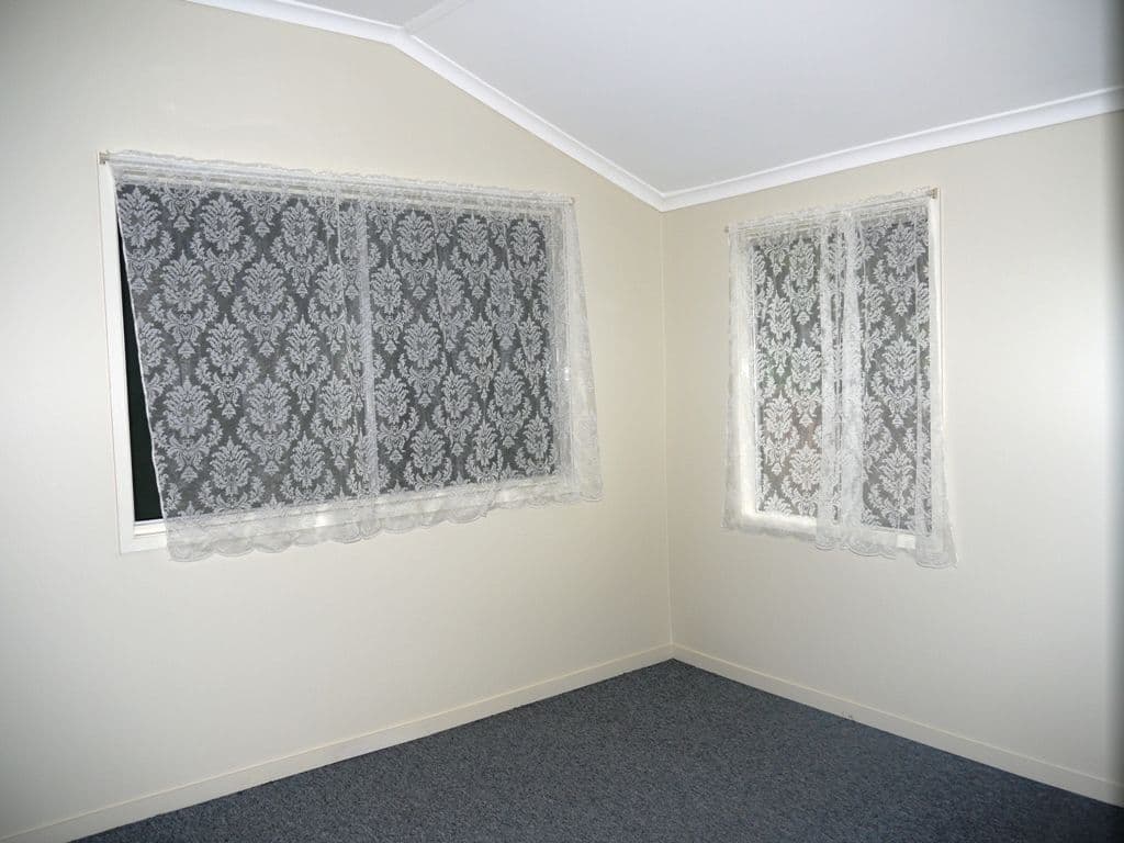 4a Ward Street, Yeppoon QLD 4703, Yeppoon - Thumbnail 3