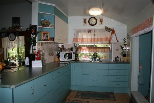 16 Phillip Street, ROMA QLD 4455, Roma - Thumbnail 2