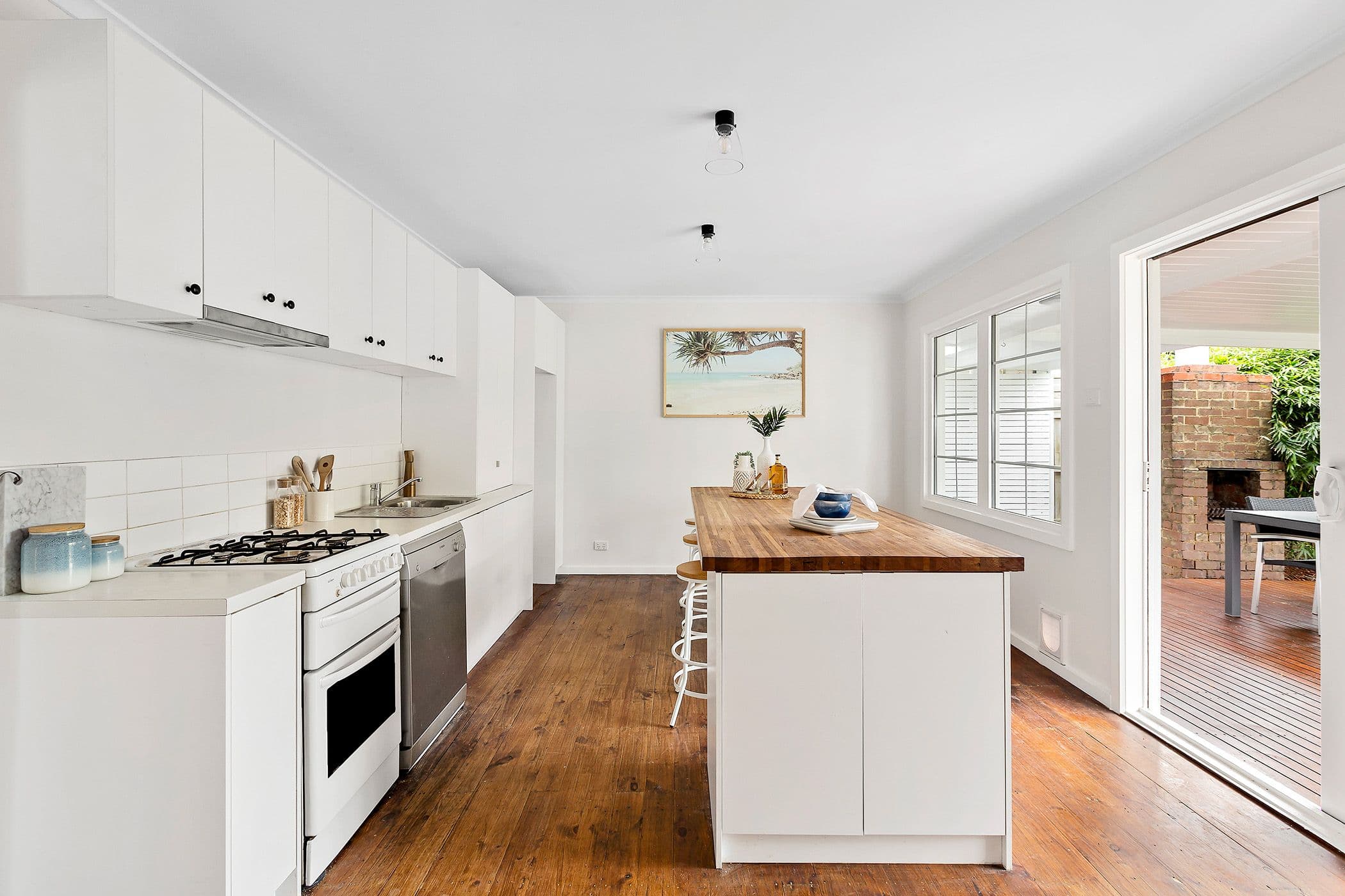 15 Millicent Avenue, Carrum VIC 3197, Carrum - Thumbnail 4