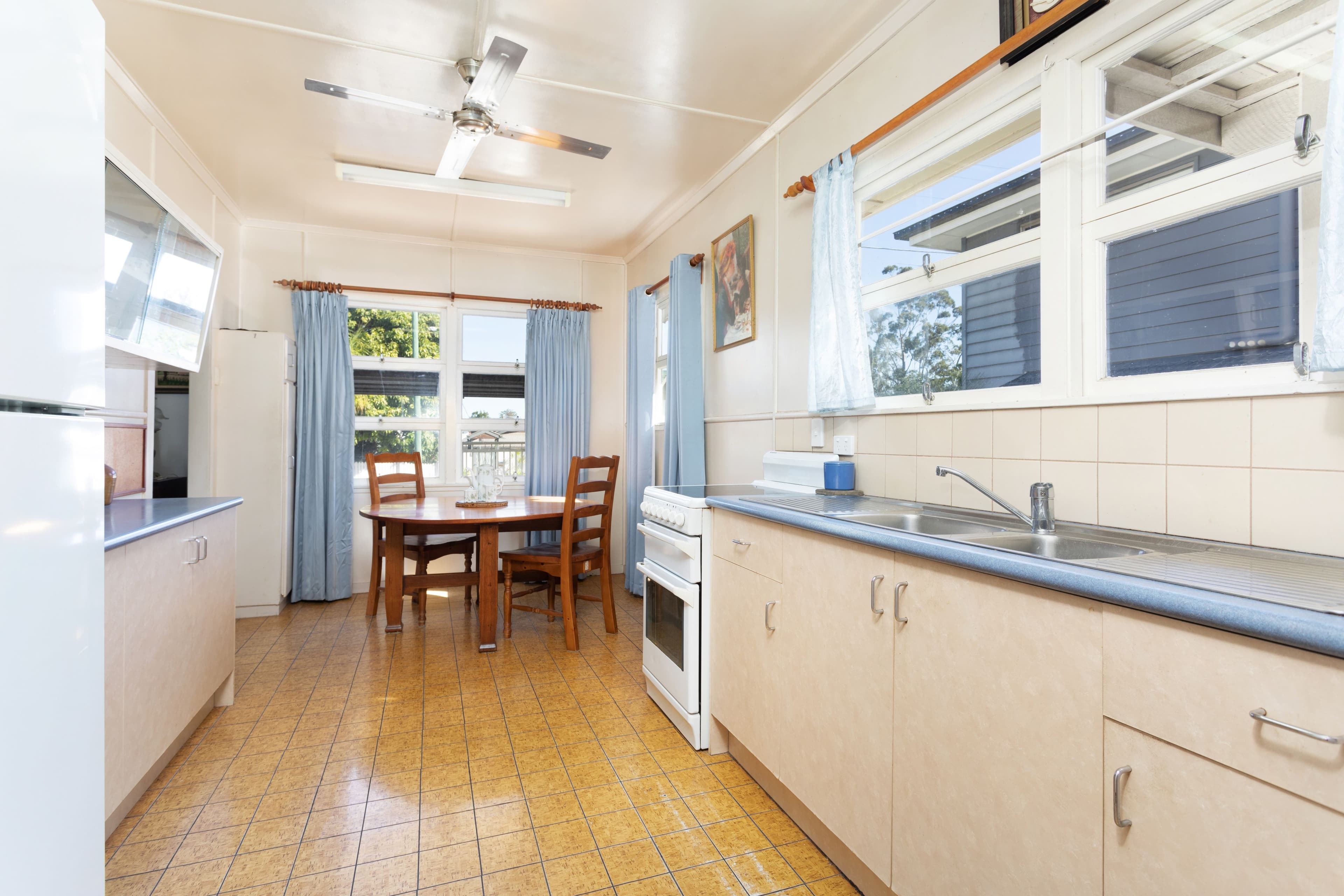 129 Waverley Road, Taringa QLD 4068, Taringa - Thumbnail 4