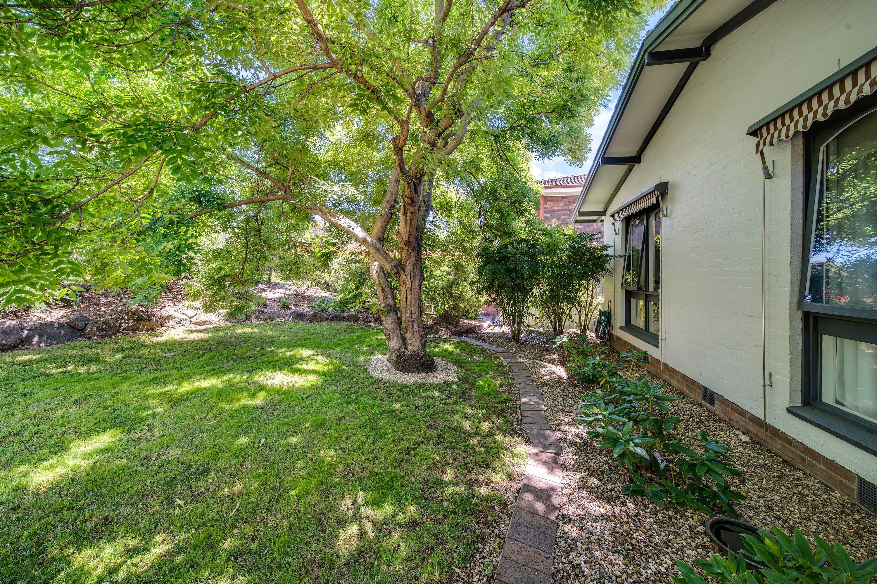 8 Eucumbene Drive, Duffy ACT 2611, Duffy - Thumbnail 3
