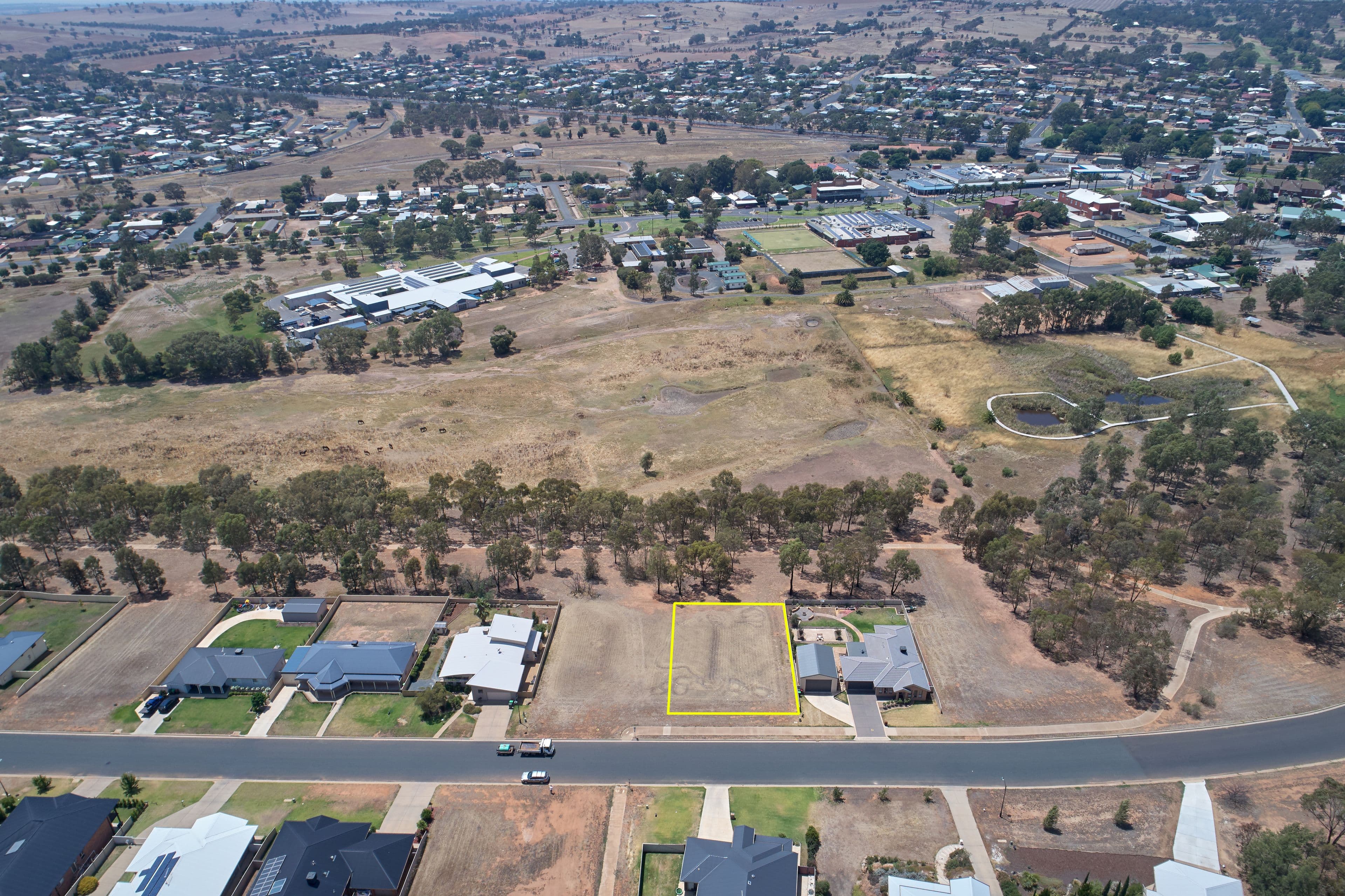 29 John Potts Drive, Junee NSW 2663, Junee - Thumbnail 3