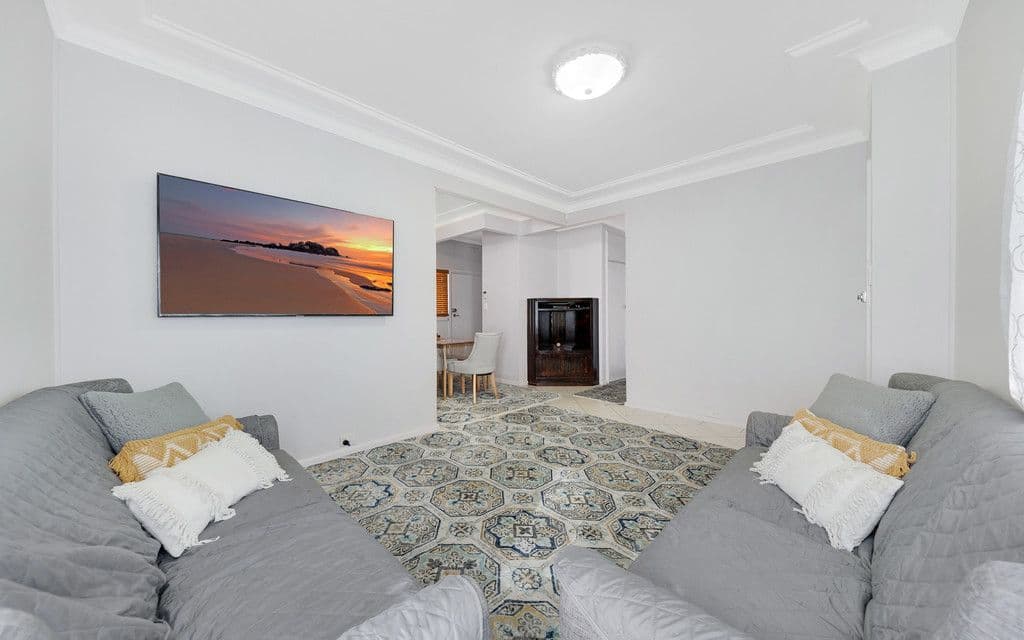 10 & 10a Colonial Street, Campbelltown NSW 2560, Campbelltown - Thumbnail 2