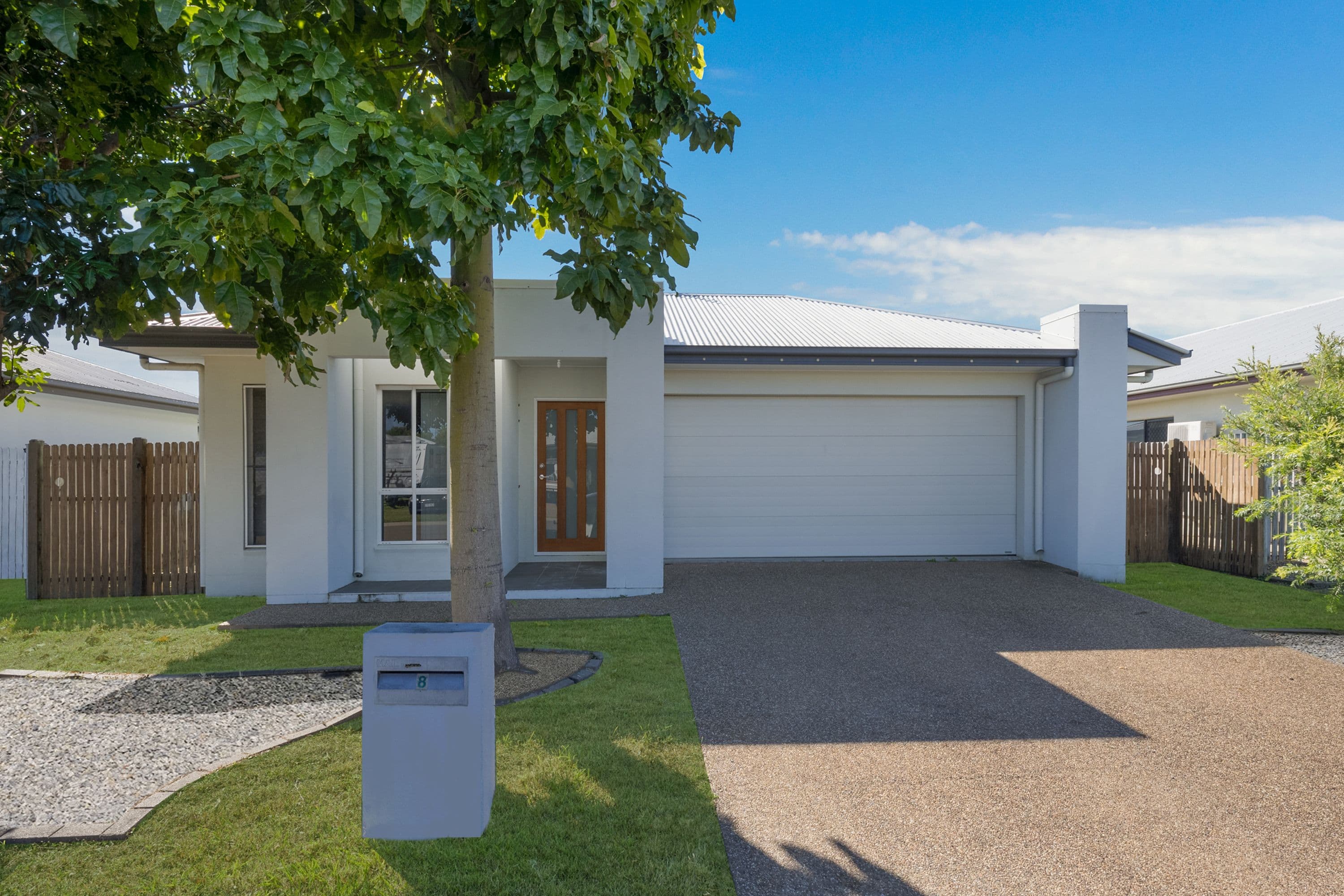 8 Skardon Place, Kelso QLD 4815, Kelso - Image 1