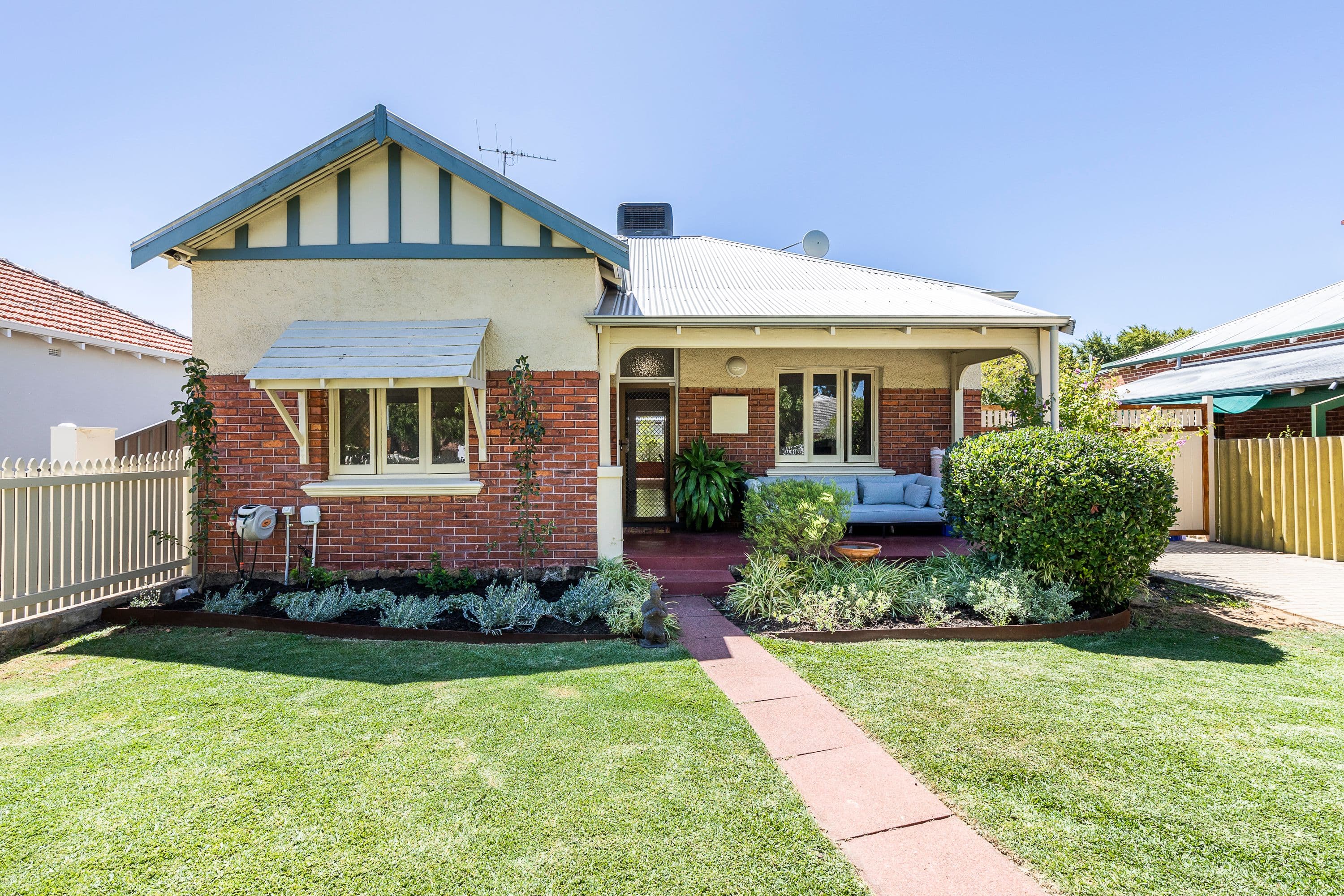 246 Eighth Avenue, Inglewood WA 6052, Inglewood - Image 1