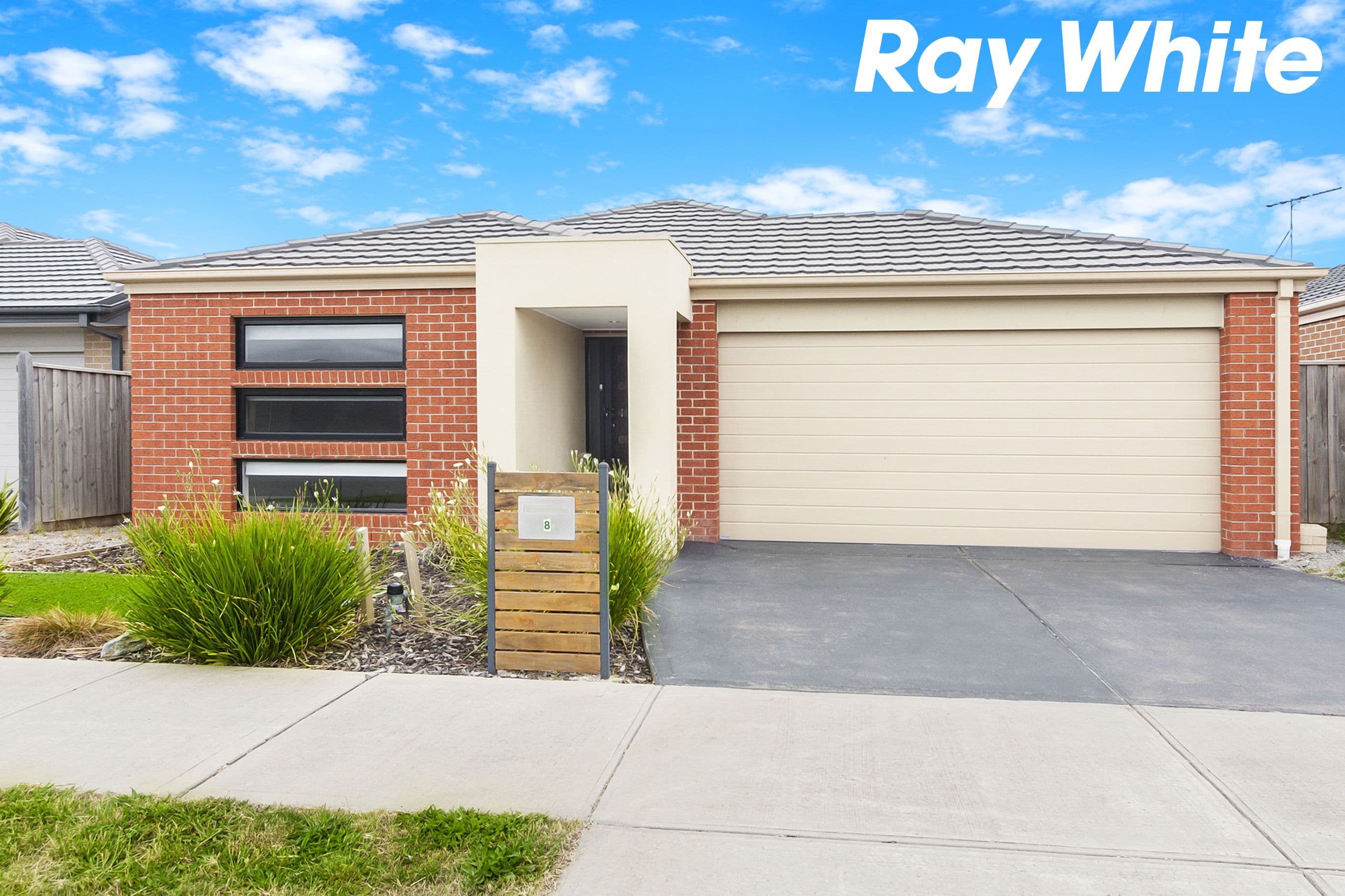 8 Turnbridge Road, Officer VIC 3809, Officer - Image 1