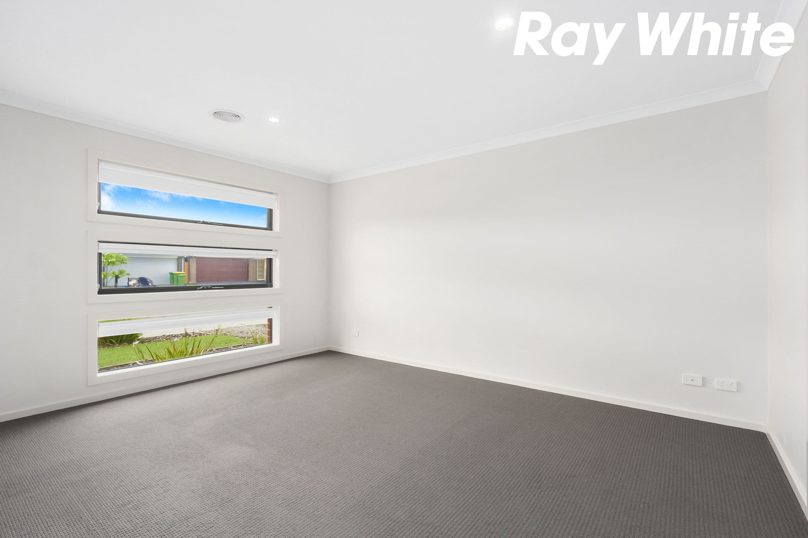 8 Turnbridge Road, Officer VIC 3809, Officer - Thumbnail 2