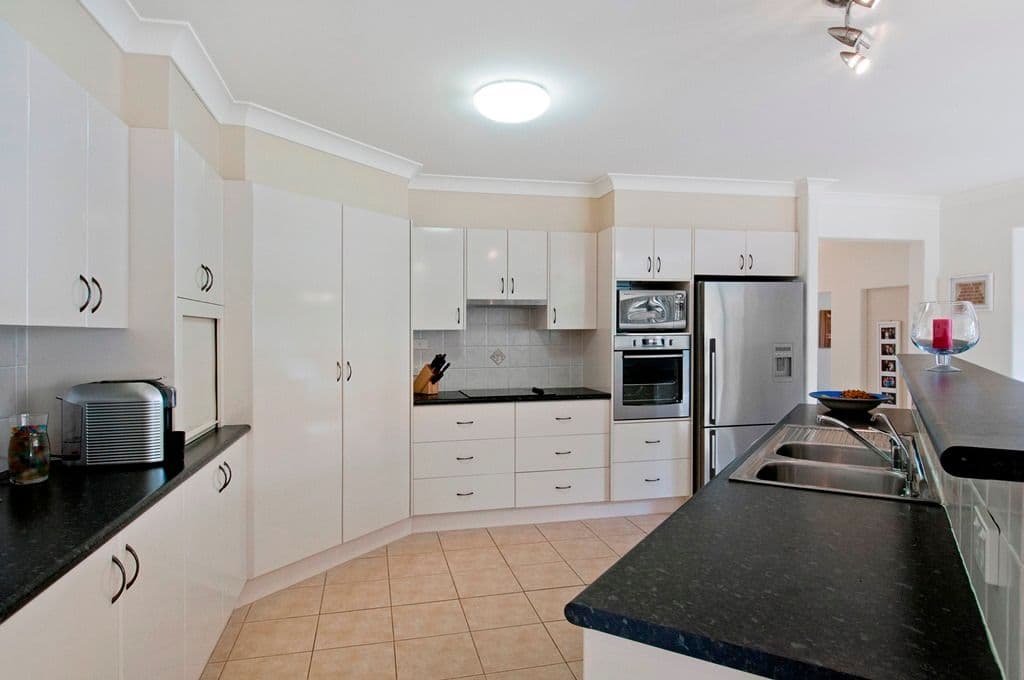 294 Crestwood Drive, Port Macquarie NSW 2444, Port Macquarie - Thumbnail 5