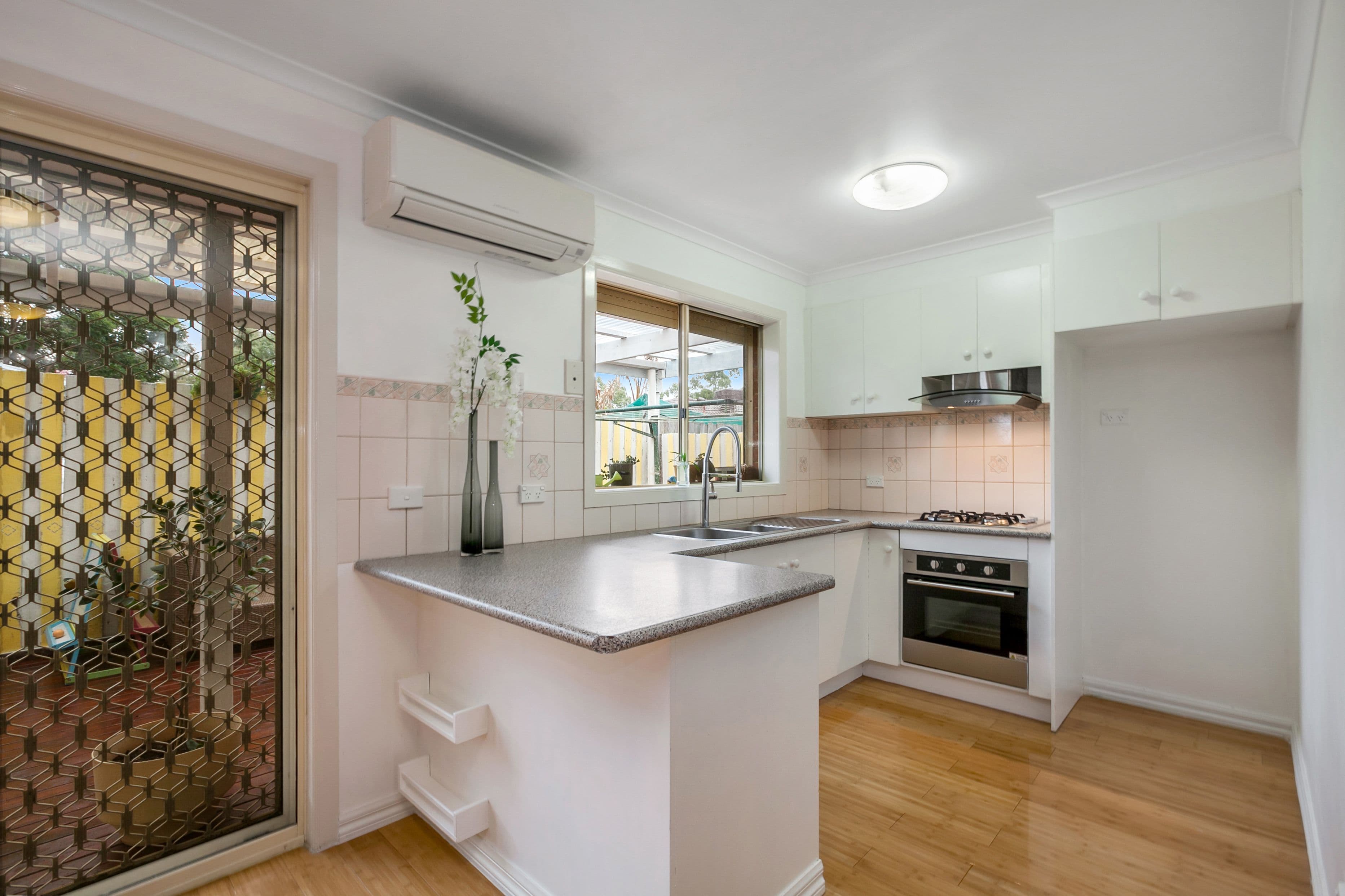 2A Crookston Road, Reservoir VIC 3073, Reservoir - Thumbnail 3