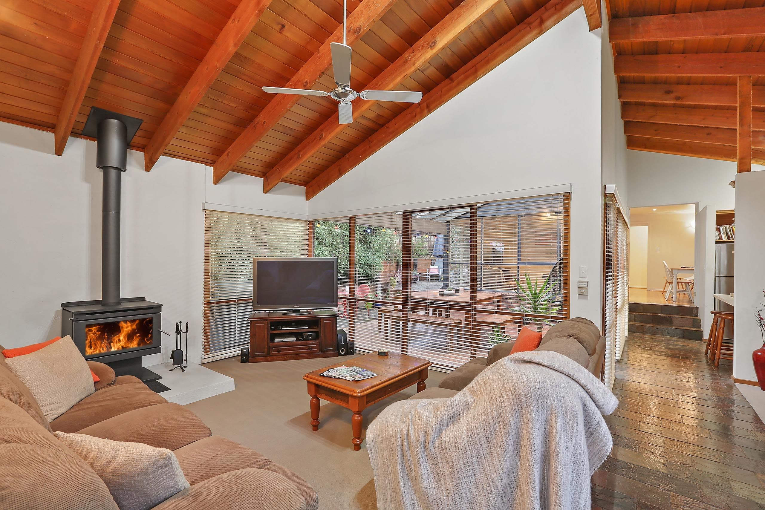 18 Rowan Court, Belmont VIC 3216, Belmont - Image 1