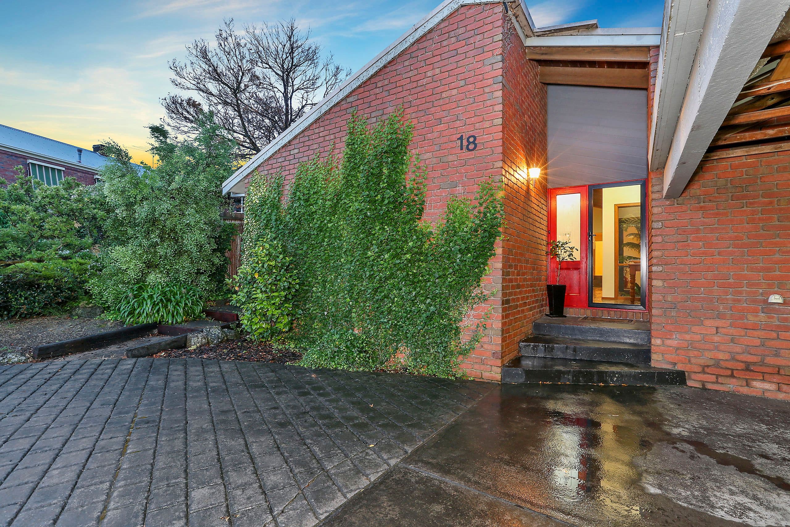 18 Rowan Court, Belmont VIC 3216, Belmont - Thumbnail 2