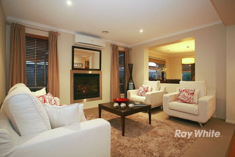 8 Dulwich Lane, CRANBOURNE NORTH VIC 3977, Cranbourne North - Thumbnail 3