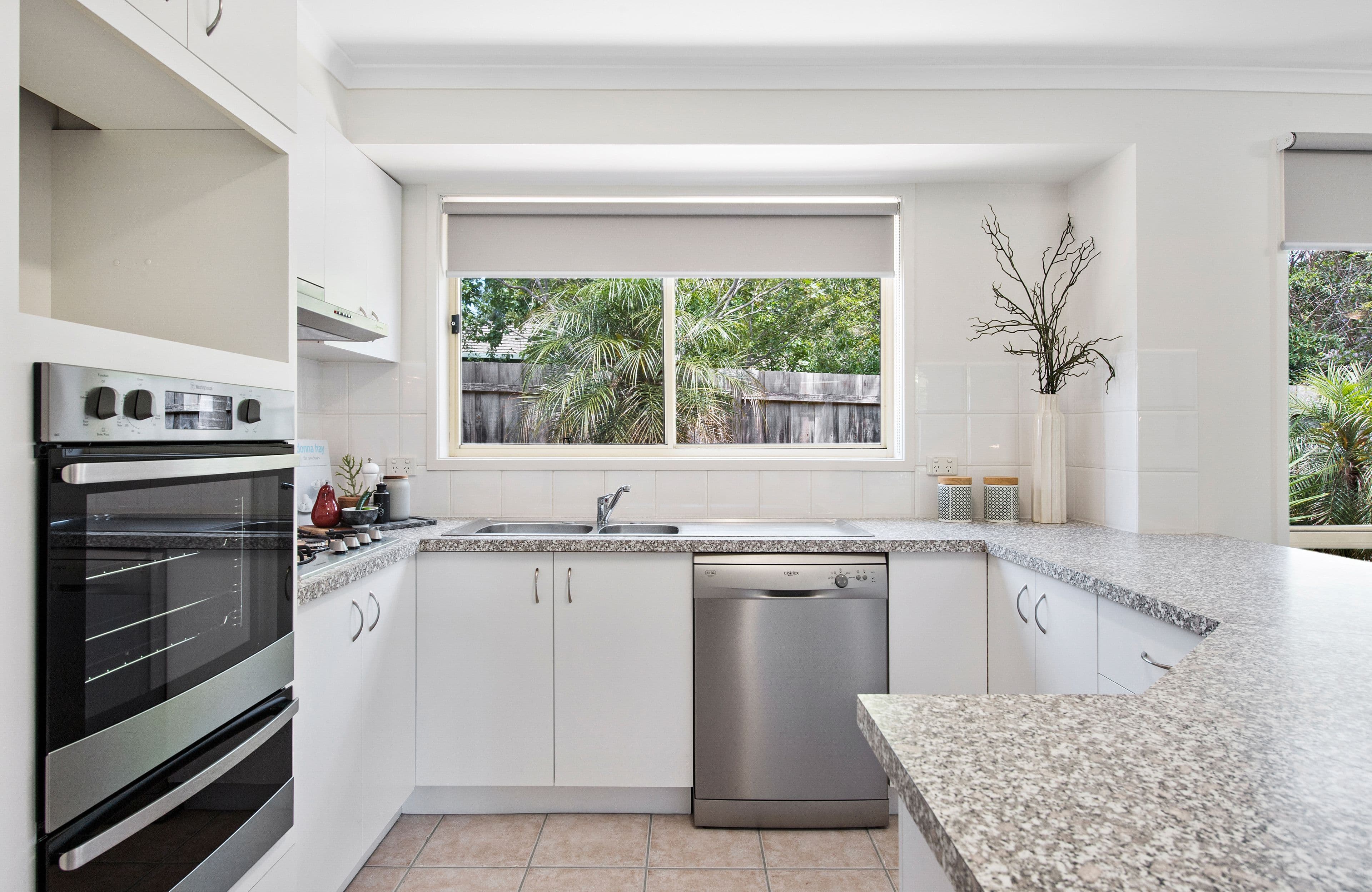 33 Bartlett Avenue, Croydon VIC 3136, Croydon - Thumbnail 3