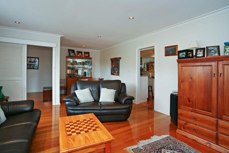 22 Amoore Avenue, HIGHTON VIC 3216, Highton - Thumbnail 3