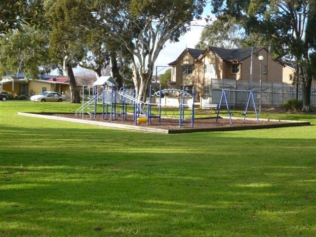 51 Lexington Road, HENLEY BEACH SOUTH SA 5022, Henley Beach South - Thumbnail 2