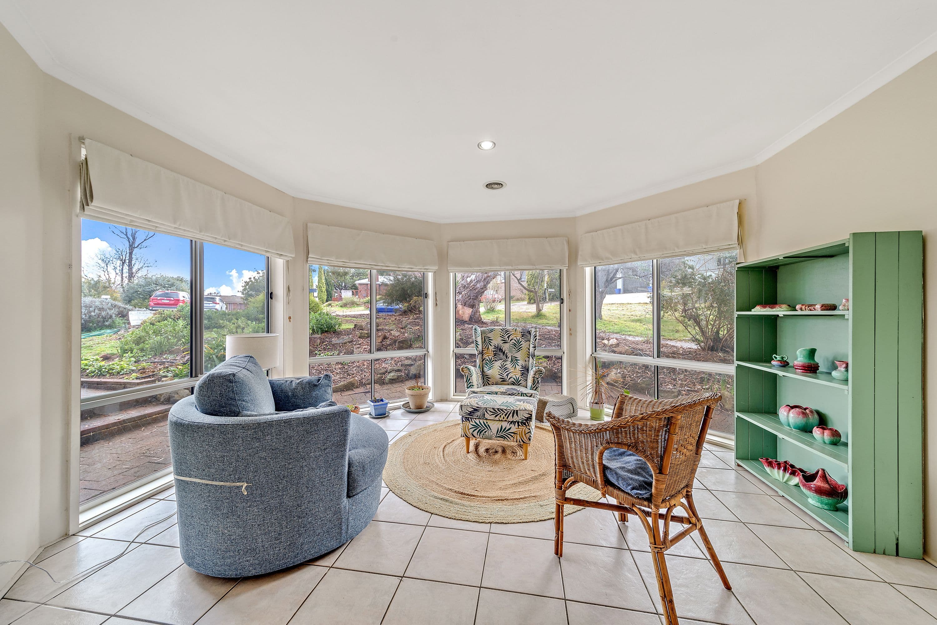 8 Aaron Place, Macgregor ACT 2615, Macgregor - Thumbnail 5