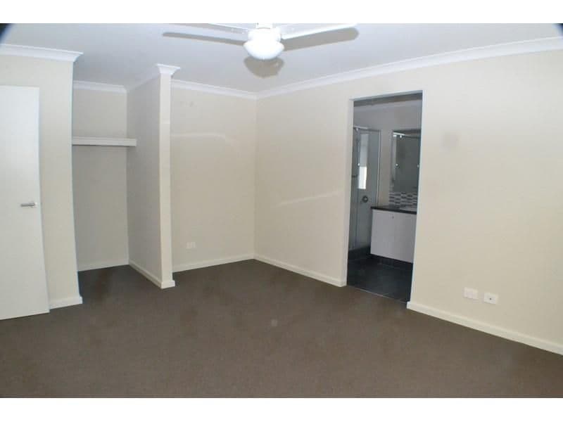 19 Blackstock Street, Hammond Park WA 6164, Hammond Park - Thumbnail 7