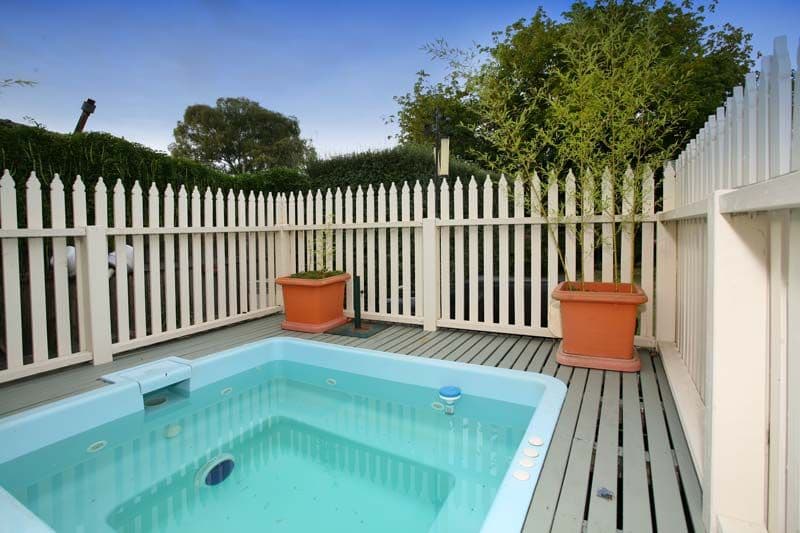 15 Ranfurlie Drive, GLEN WAVERLEY VIC 3150, Glen Waverley - Thumbnail 7