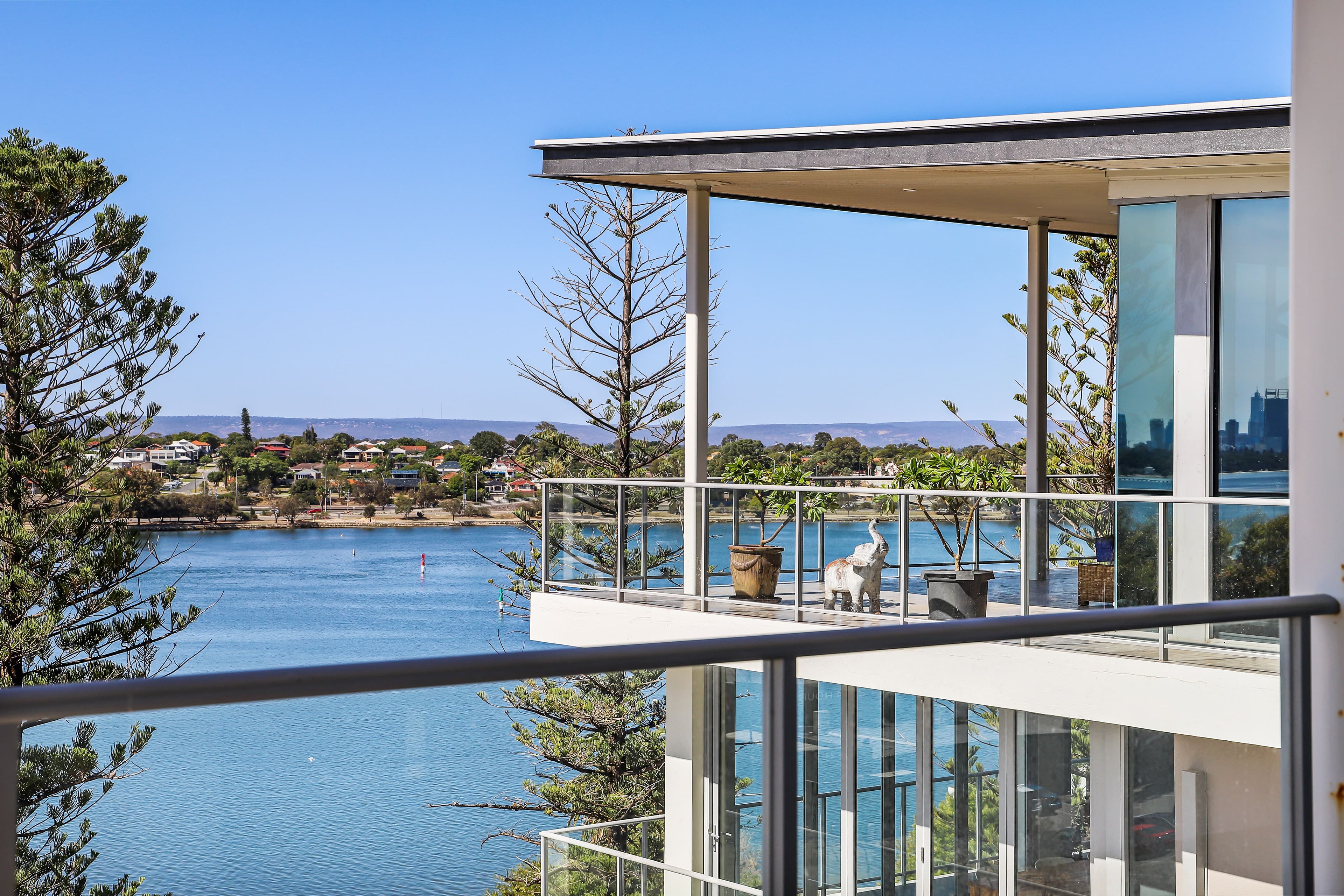 1 The Esplanade, Mount Pleasant WA 6153, Mount Pleasant - Thumbnail 4