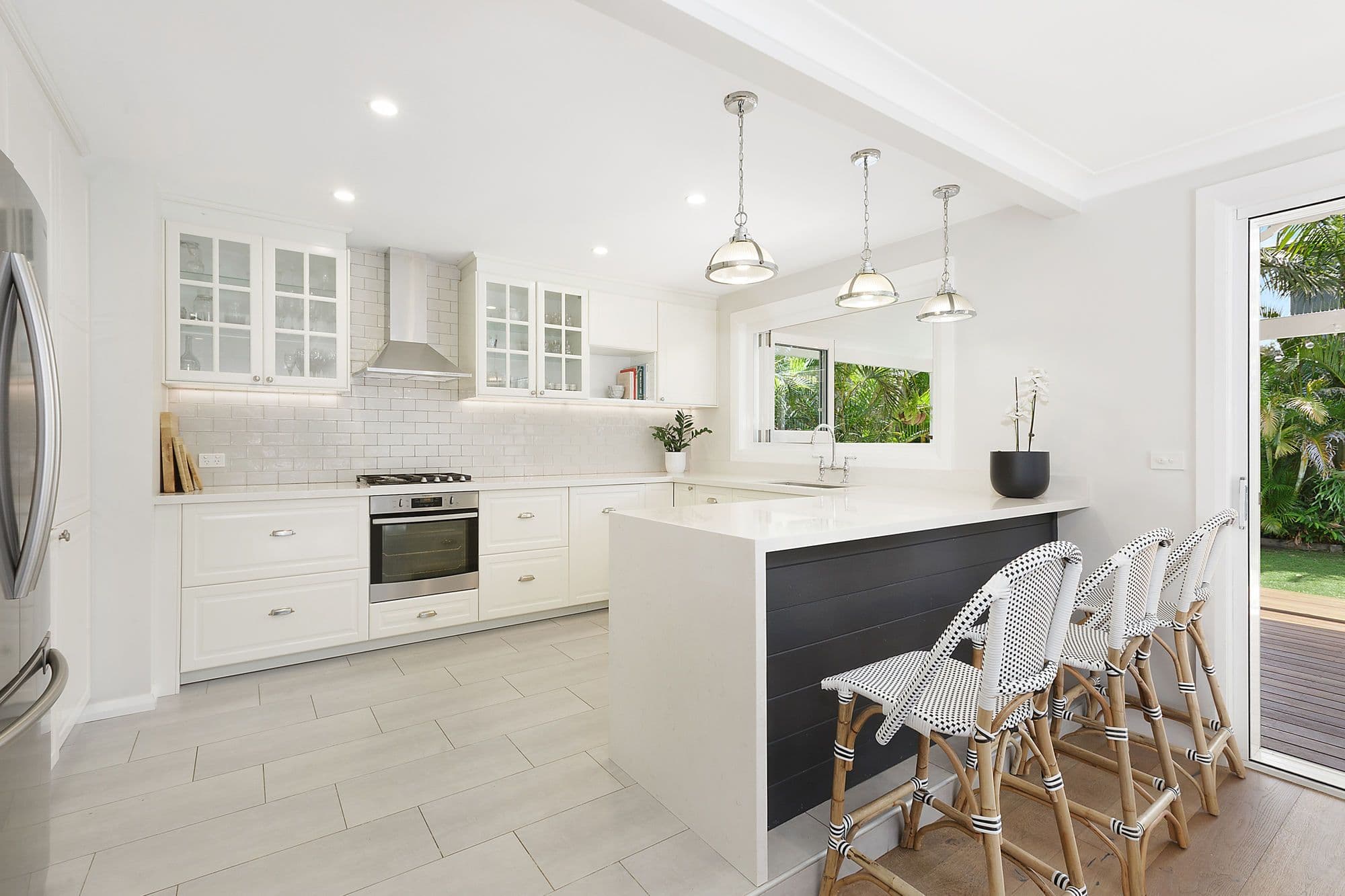 12 Travers Road, Curl Curl NSW 2096, Curl Curl - Thumbnail 2