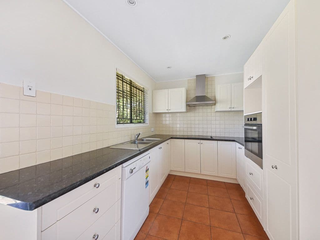 27 Kentville Street, Mitchelton QLD 4053, Mitchelton - Thumbnail 3