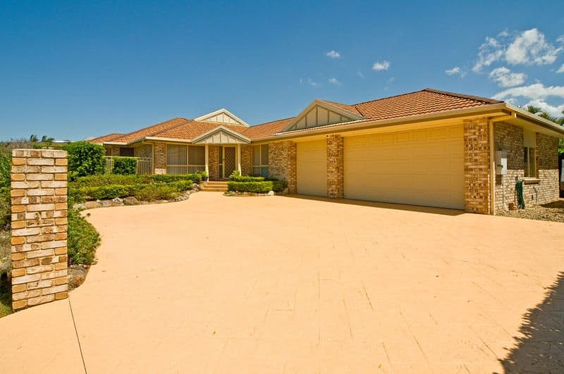 PARKINSON QLD 4115, Parkinson - Image 1
