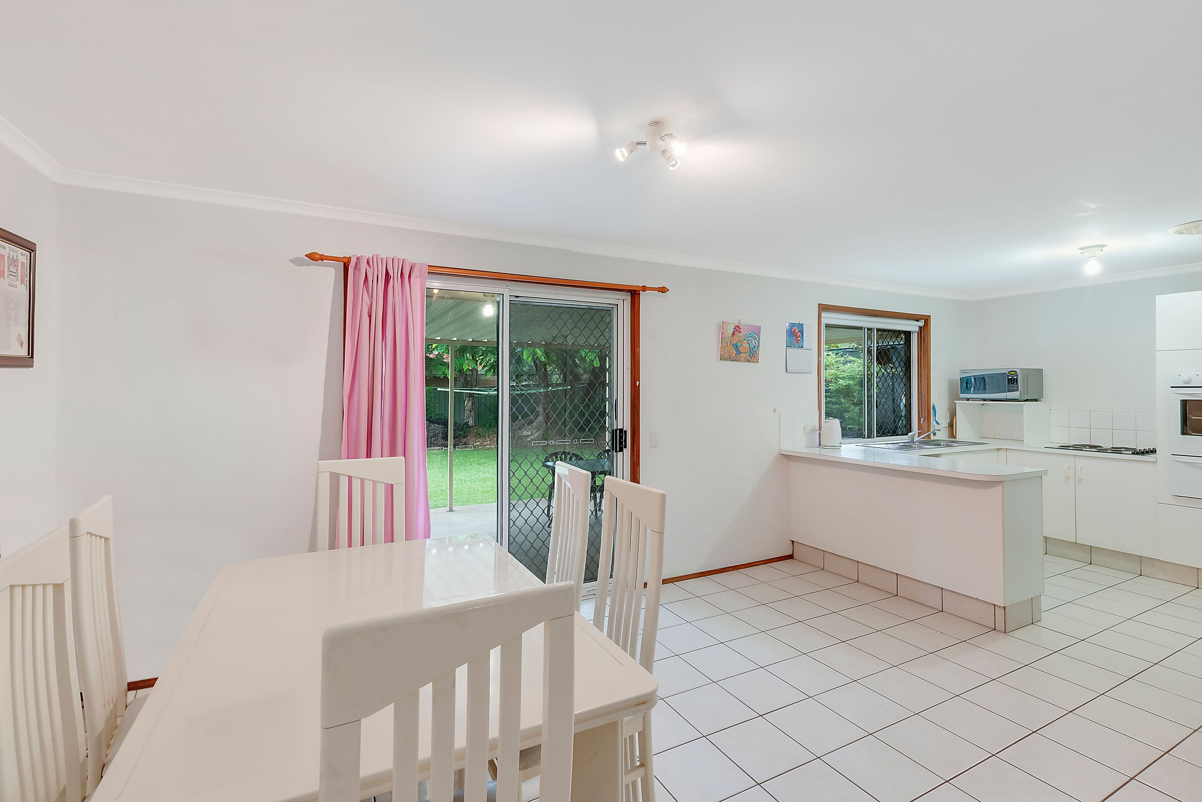 19 Studio Drive, Oxenford QLD 4210, Oxenford - Thumbnail 5