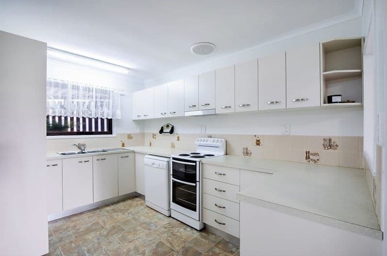 9 Theodore Court, Collingwood Park QLD 4301, Collingwood Park - Thumbnail 2