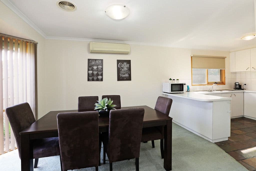 7 Crossley Court, Corio VIC 3214, Corio - Thumbnail 3