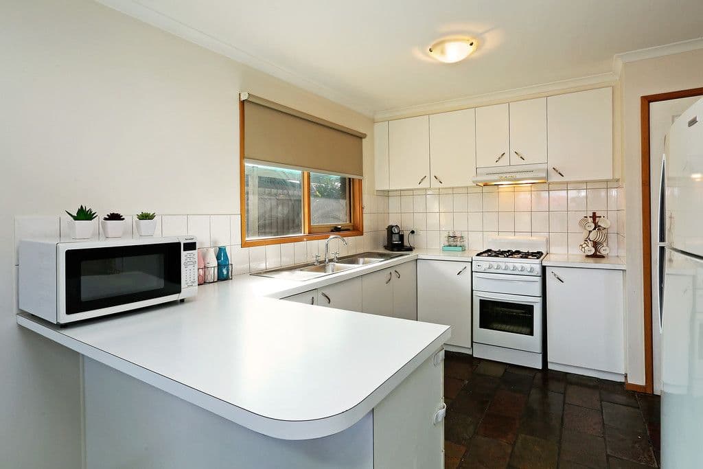 7 Crossley Court, Corio VIC 3214, Corio - Thumbnail 4