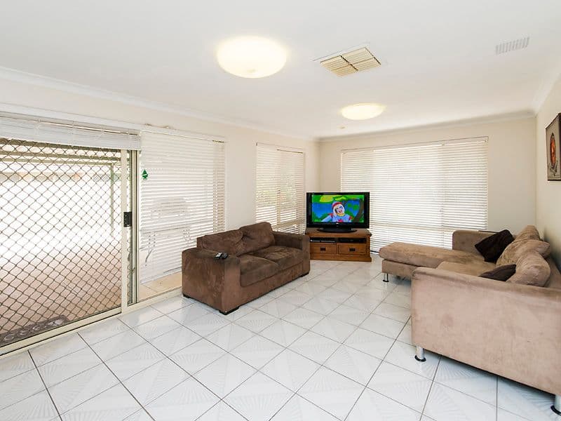 6 Exmouth Place, Thornlie WA 6108, Thornlie - Thumbnail 5