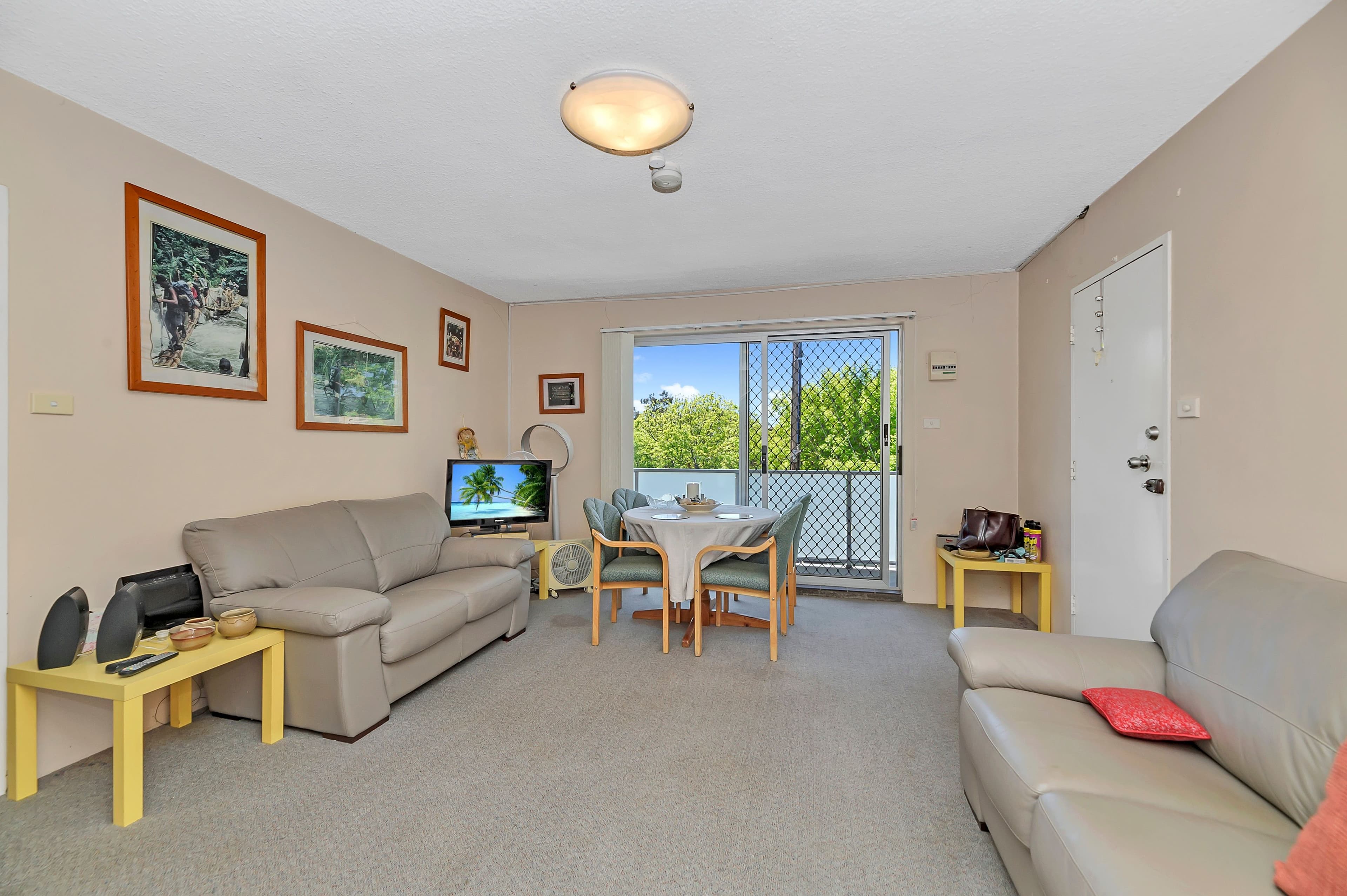 11 McKeahnie Street, Queanbeyan NSW 2620, Queanbeyan - Thumbnail 4