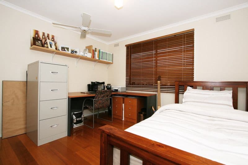 8 Campus Gate, CHIRNSIDE PARK VIC 3116, Chirnside Park - Thumbnail 6