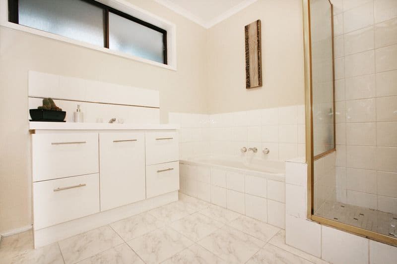 8 Campus Gate, CHIRNSIDE PARK VIC 3116, Chirnside Park - Thumbnail 7