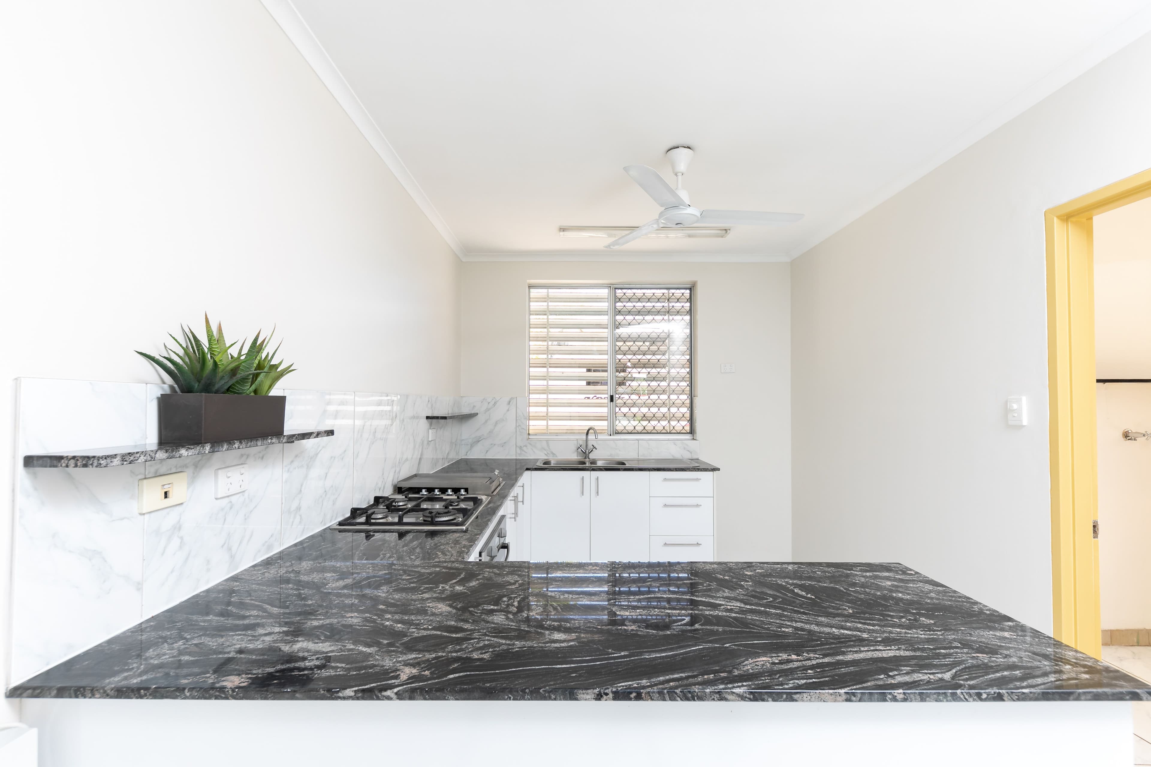 18 Kalymnos Drive, Karama NT 0812, Karama - Thumbnail 2
