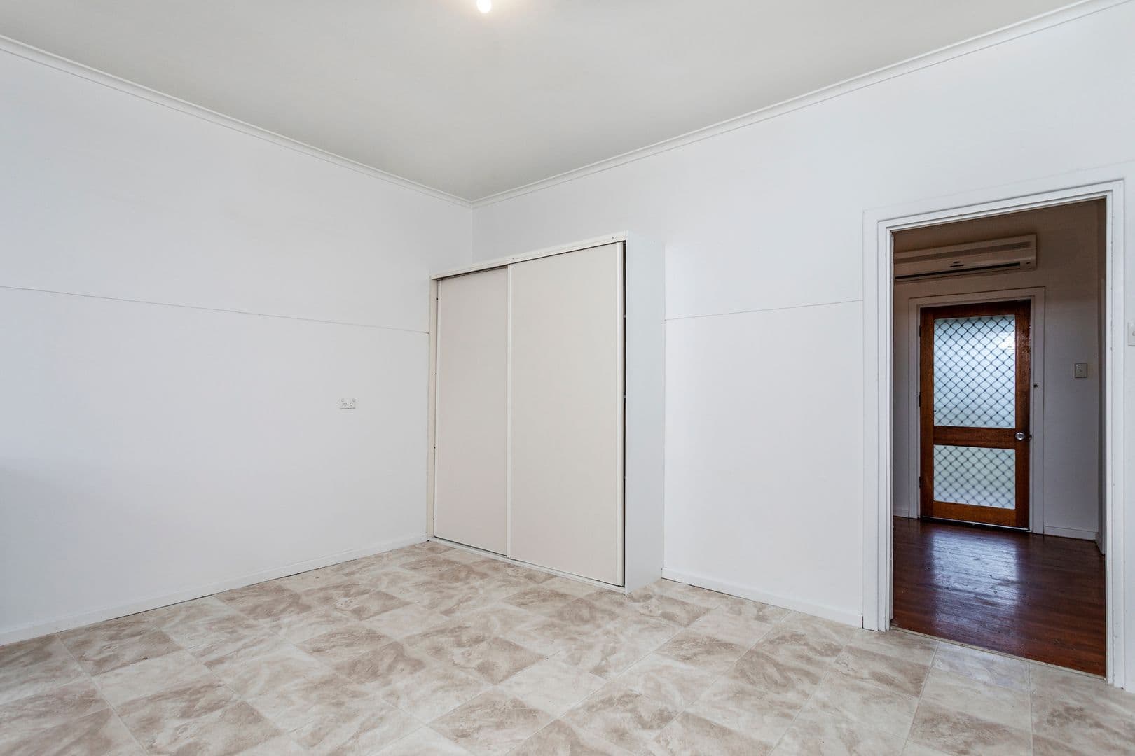 5 Ibsley Court, Salisbury North SA 5108, Salisbury North - Thumbnail 3