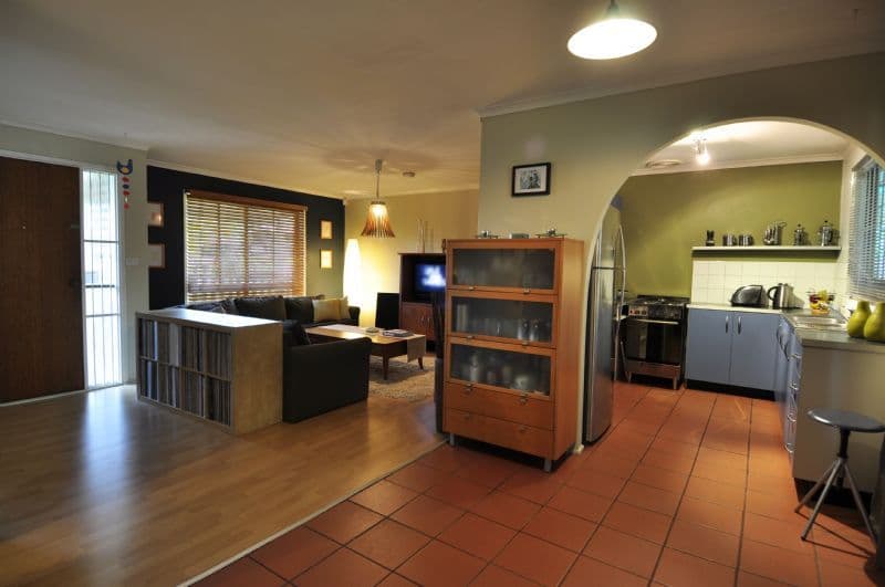 8 Sturt Drive, REDBANK PLAINS QLD 4301, Redbank Plains - Thumbnail 6