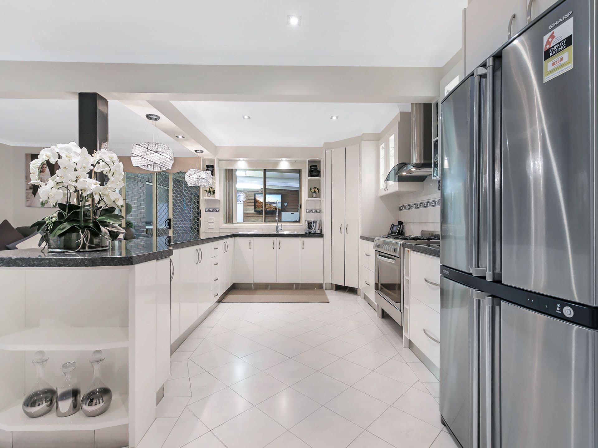 22 Rhonda Close, Endeavour Hills VIC 3802, Endeavour Hills - Thumbnail 3