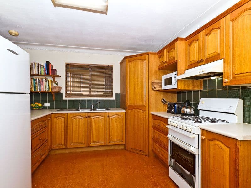 21 Knutsford Street, CHERMSIDE WEST QLD 4032, Chermside West - Thumbnail 2
