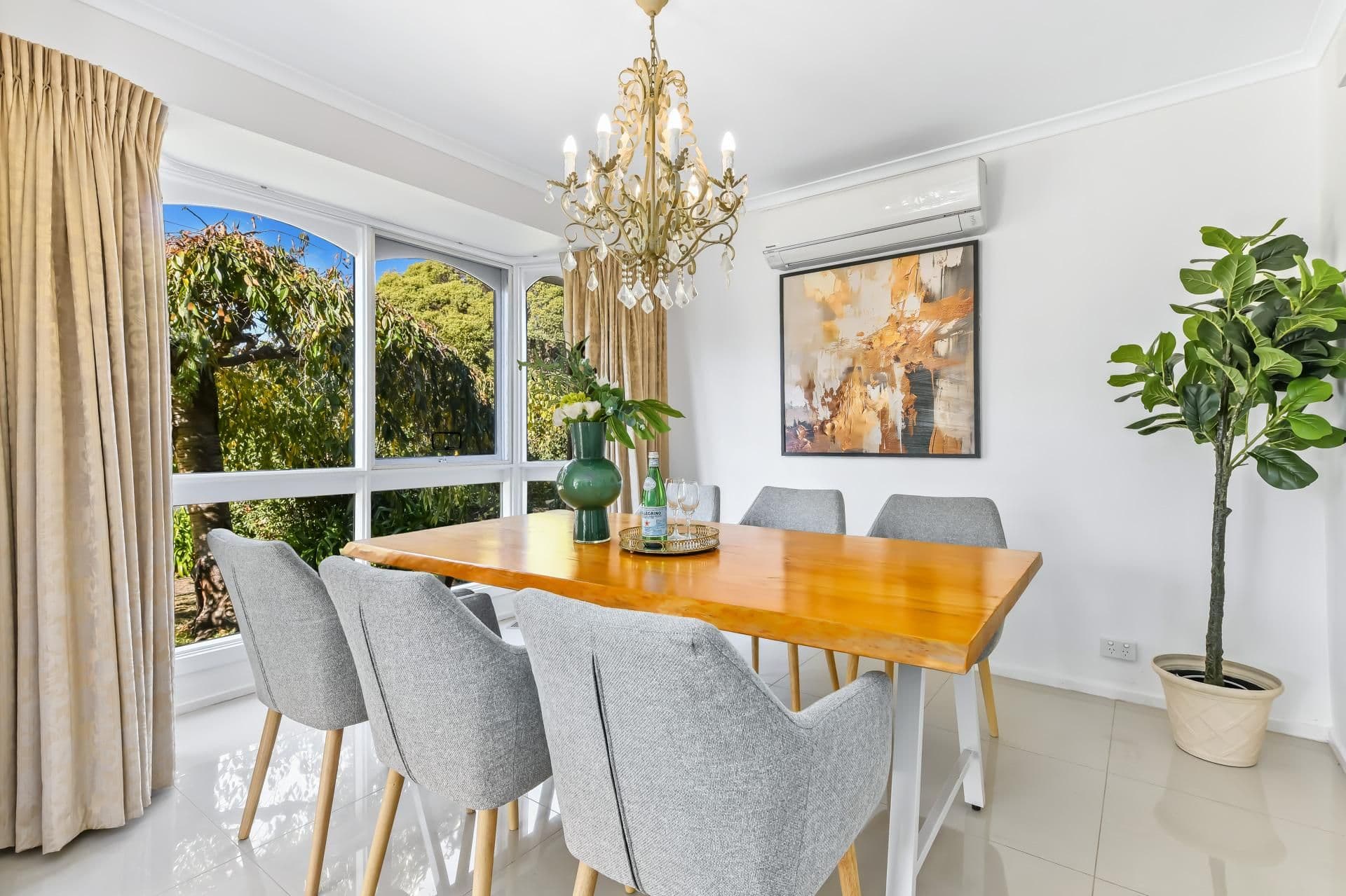 17 Camelot Drive, Glen Waverley VIC 3150, Glen Waverley - Thumbnail 6