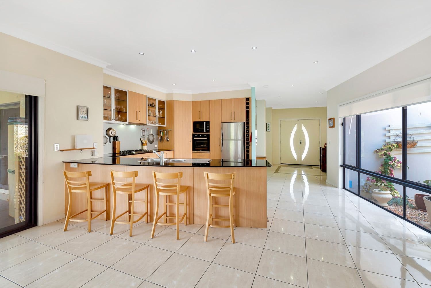 147 Lae Drive, Coombabah QLD 4216, Coombabah - Thumbnail 4