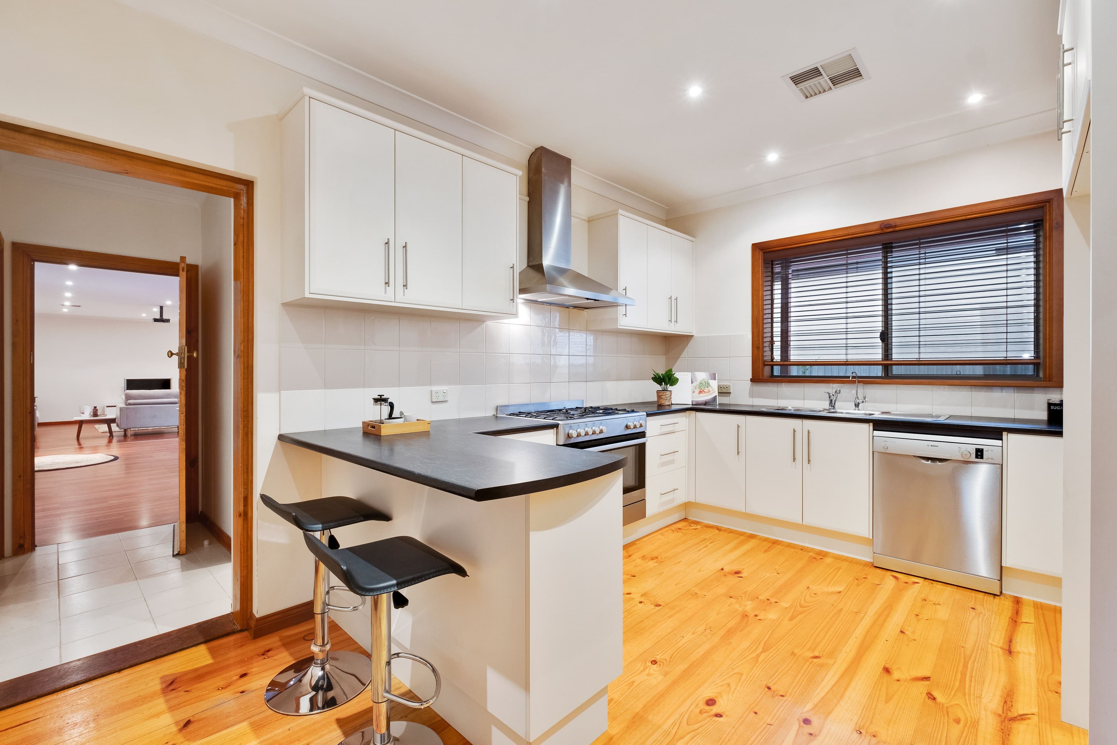 31 Auburn Crescent, Croydon Park SA 5008, Croydon Park - Thumbnail 5